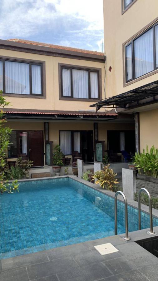 Taxa Uma Guest House 꾸따 외부 사진